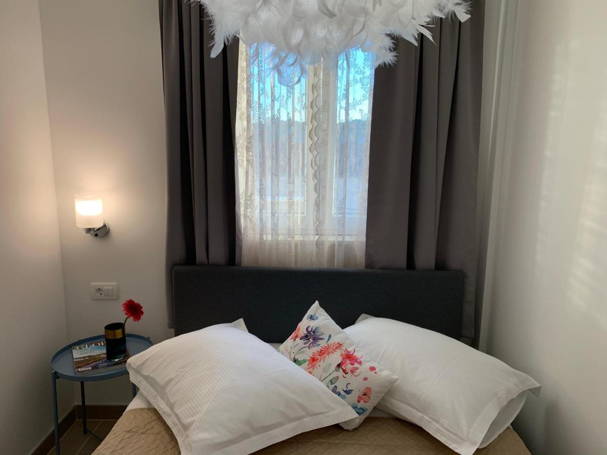 Apartman Onavi 마카르스카 외부 사진
