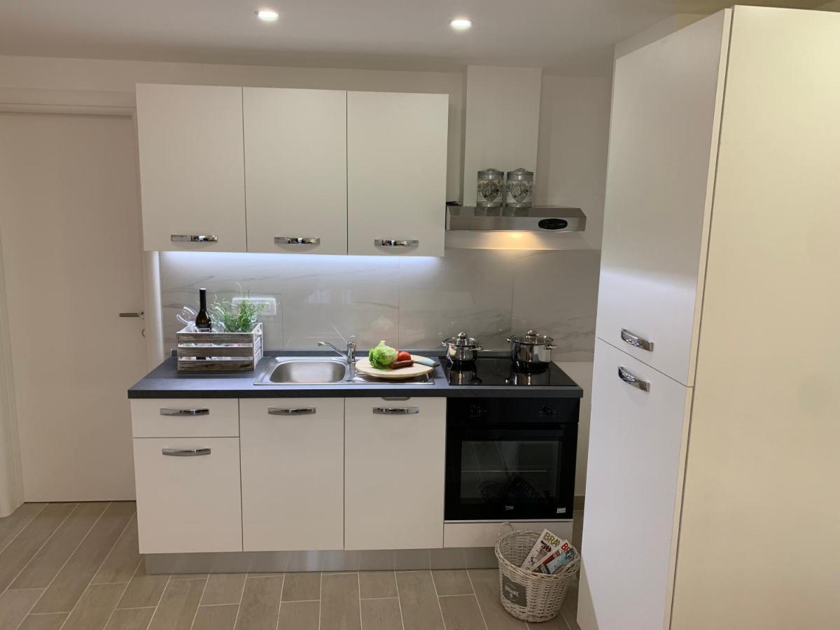 Apartman Onavi 마카르스카 외부 사진