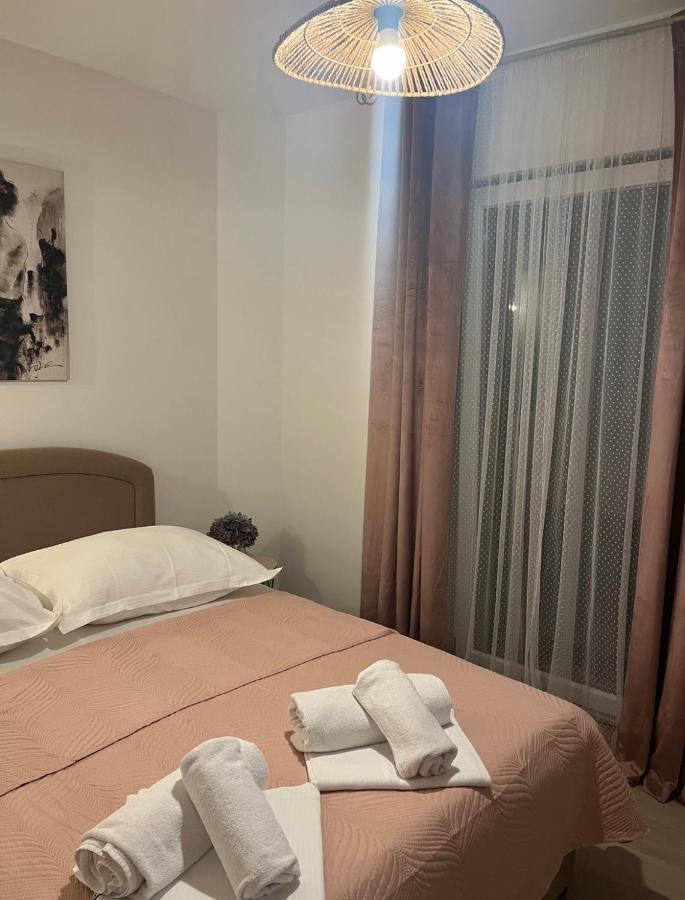 Apartman Onavi 마카르스카 외부 사진